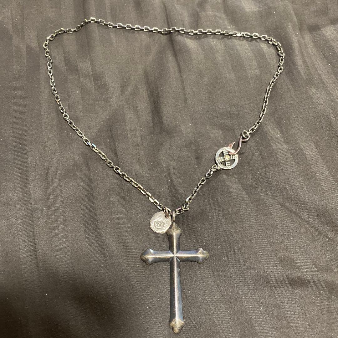 オールド ゴローズ クロスネックレス シルバー - メルカリ