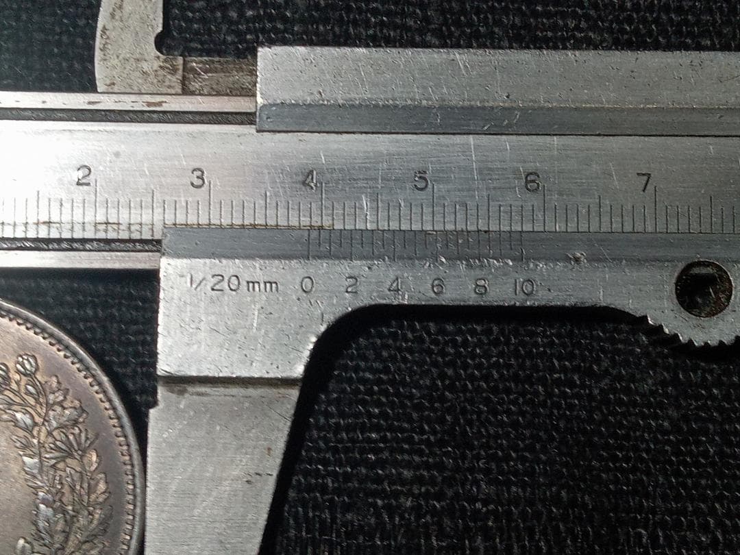 貿易銀 明治十年／明治10年 27.17g 直径38.7㎜ シークレットマーク