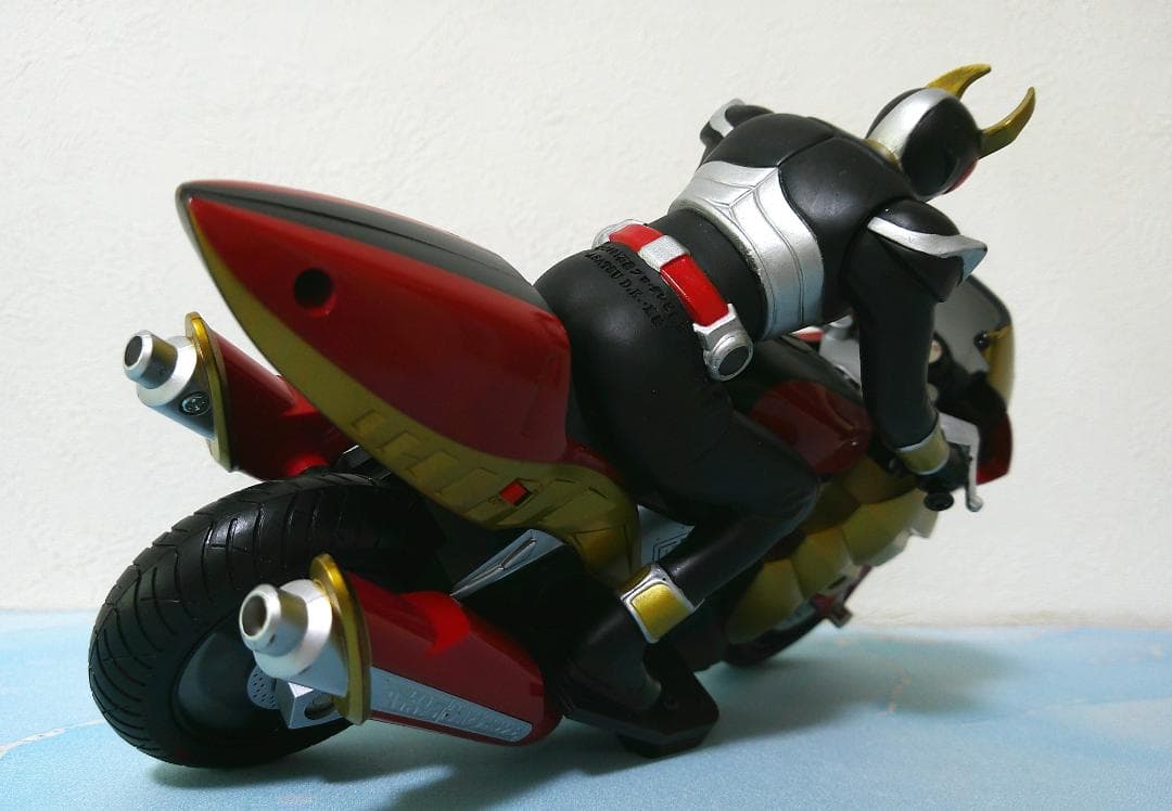 当時モノ 仮面ライダーアギト マシントルネイダー フィギュア - メルカリ