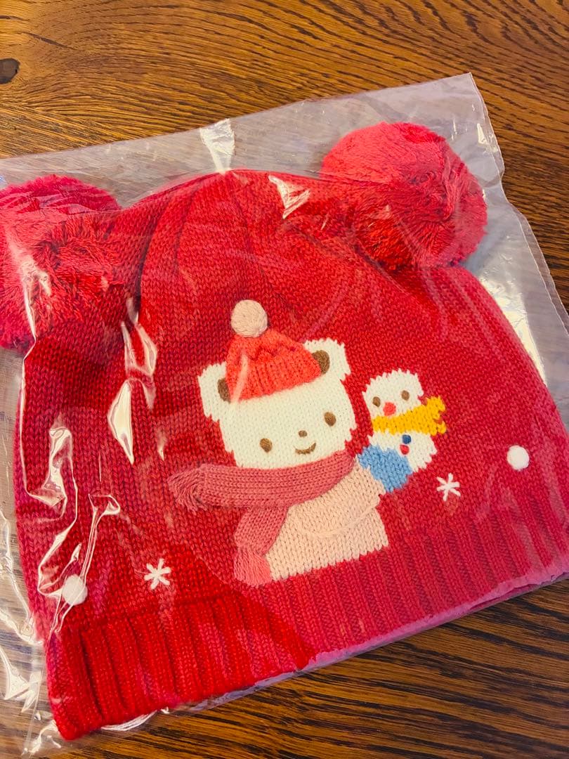 新品未使用 ファミリア familiar クマ耳付きニット帽 赤 ファミちゃん