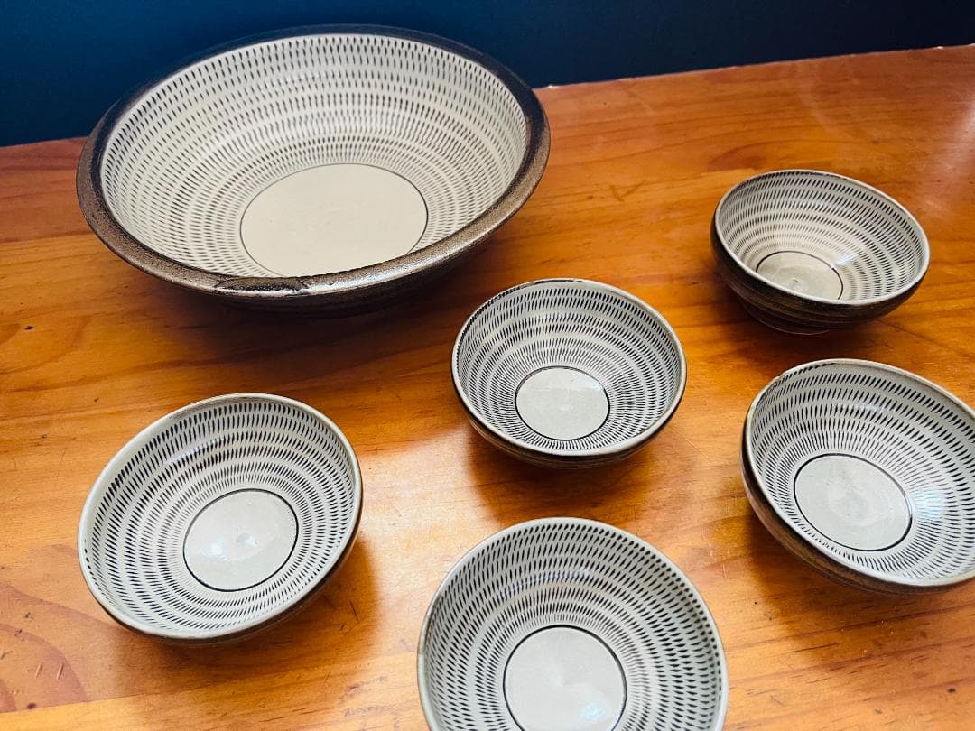 【美品】　小石原焼　中鉢　盛鉢　小鉢　５客　飛び鉋 小石原焼 小石原焼き 飛び鉋5寸鉢 カレー皿 鉢 飛び鉋 刷毛目 鬼丸豊喜