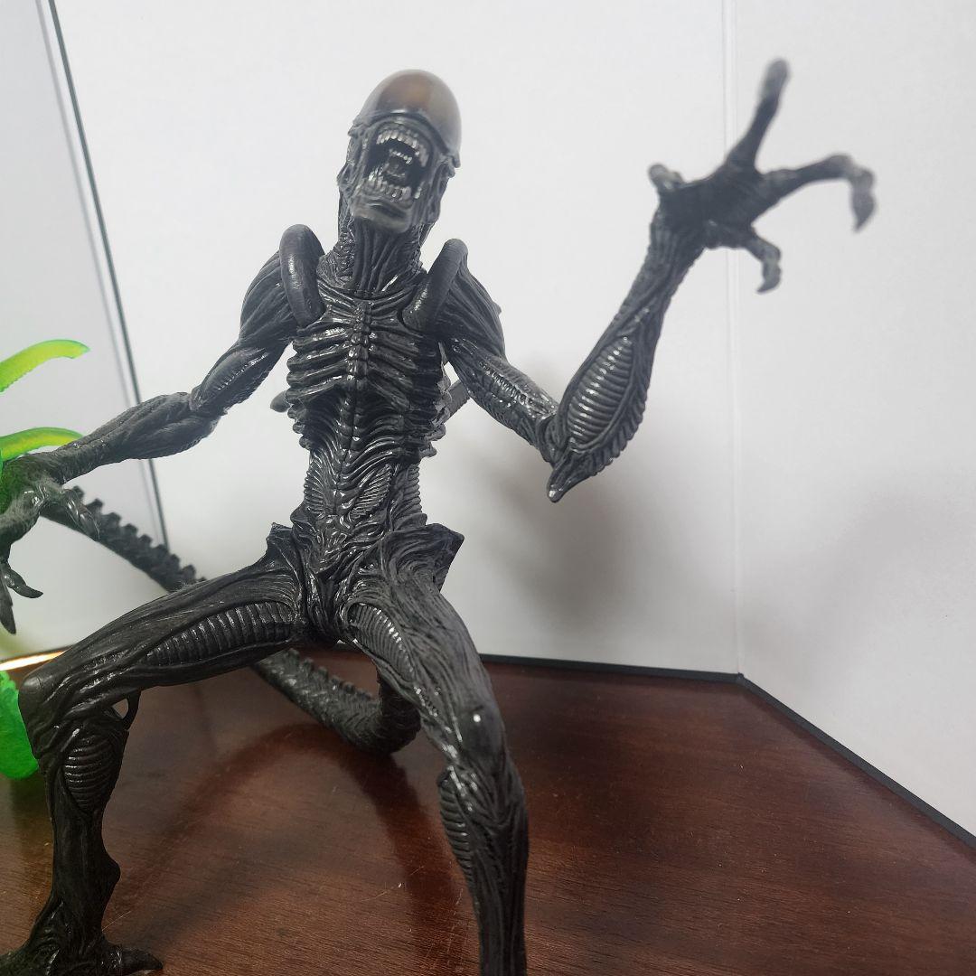【BIG！】エイリアン フィギュアセット 緑と黒