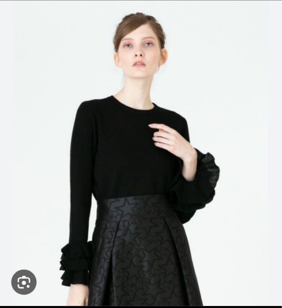 新品LOULOU WILLOUGHBY フリル袖 ブラックニット　トップス セール】【LOULOU WILLOUGHBY】ショルダーレース釦プルオーバー