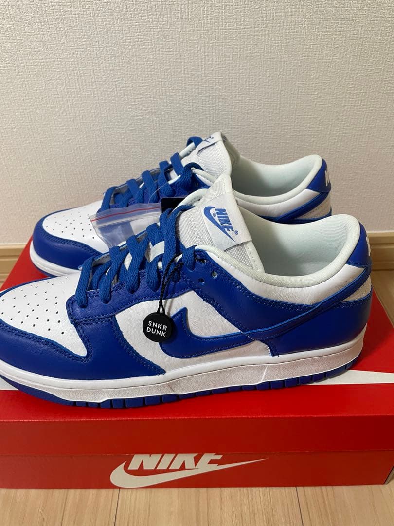 靴 NIKE DUNK LOW SP VARSITY  NIKE Grade School Dunk Low CW1590 700 - Shiekh
