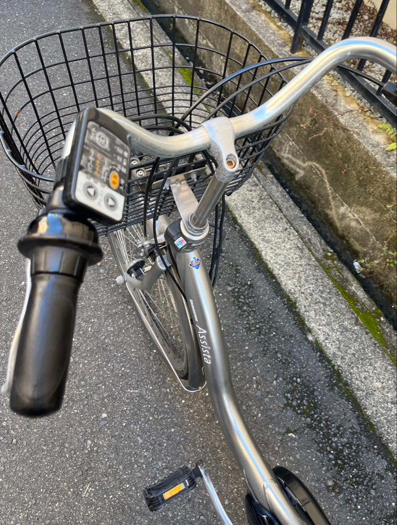 6*す様 8.9ah BRIDGESTONE アシスタ　電動自転車　発送不可　大
