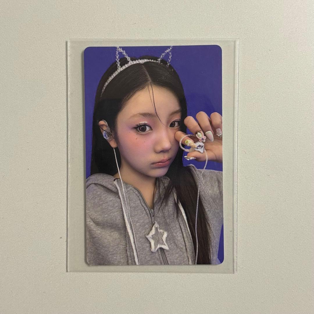 ILLIT ウォンヒ bomb Merch ver アルバム イヤホン トレカ - メルカリ