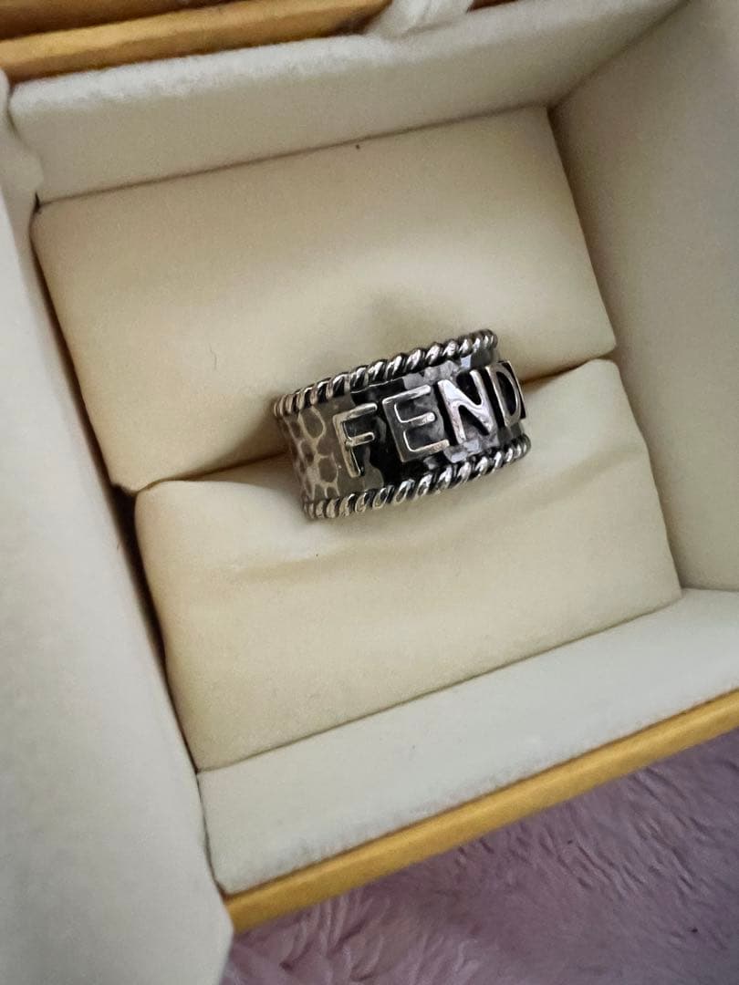 FENDI ローマ　リング　S Signature Ring Silver finish Silver | Fendi