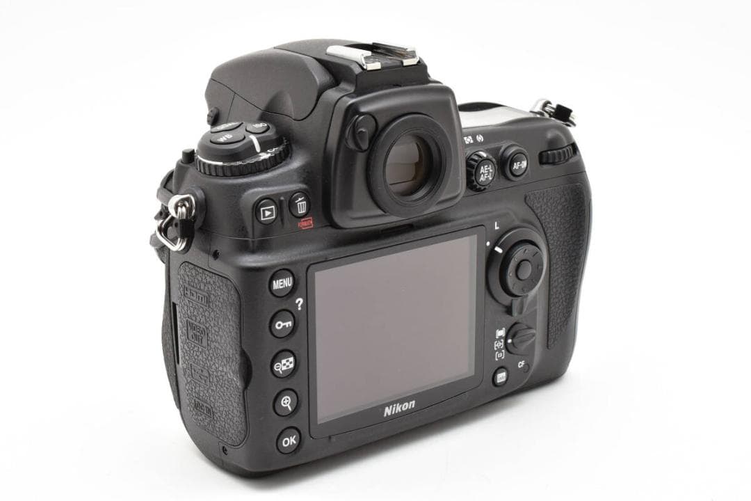 ■ 美品 ■ ニコン　Nikon D700 ボディ 《S数 5882回》 262