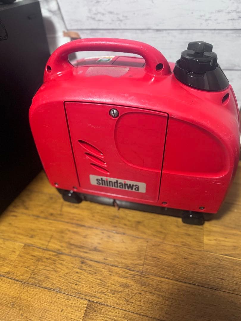 た*ぁ様 24時間のみ　新ダイワインバータ発電機EF900M-y 9.0AMP