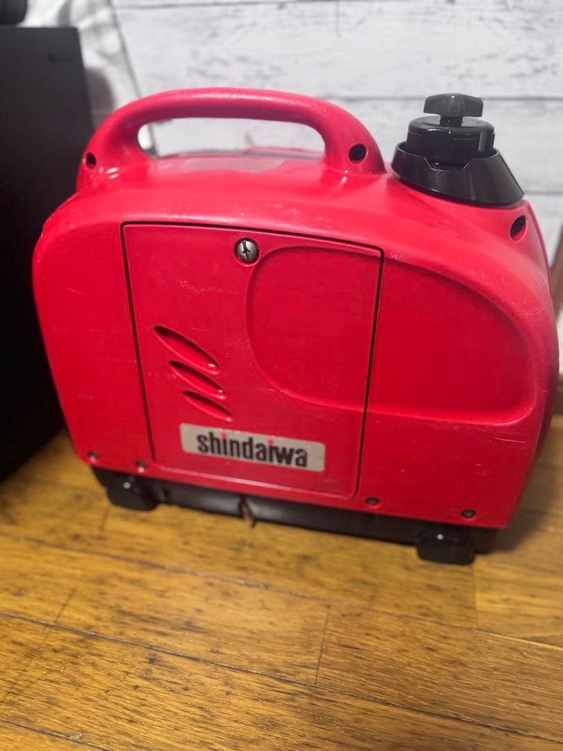 た*ぁ様 24時間のみ　新ダイワインバータ発電機EF900M-y 9.0AMP