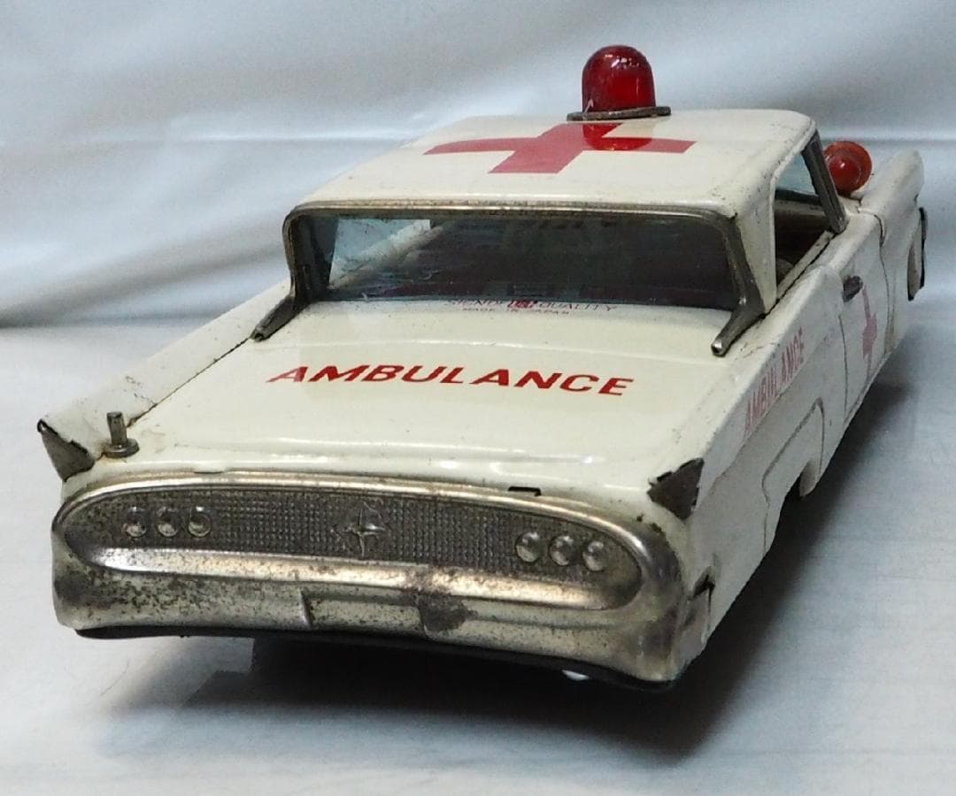 萬代屋 リンカーン コンチネンタル赤十字 救急車 tinブリキtoy car箱無