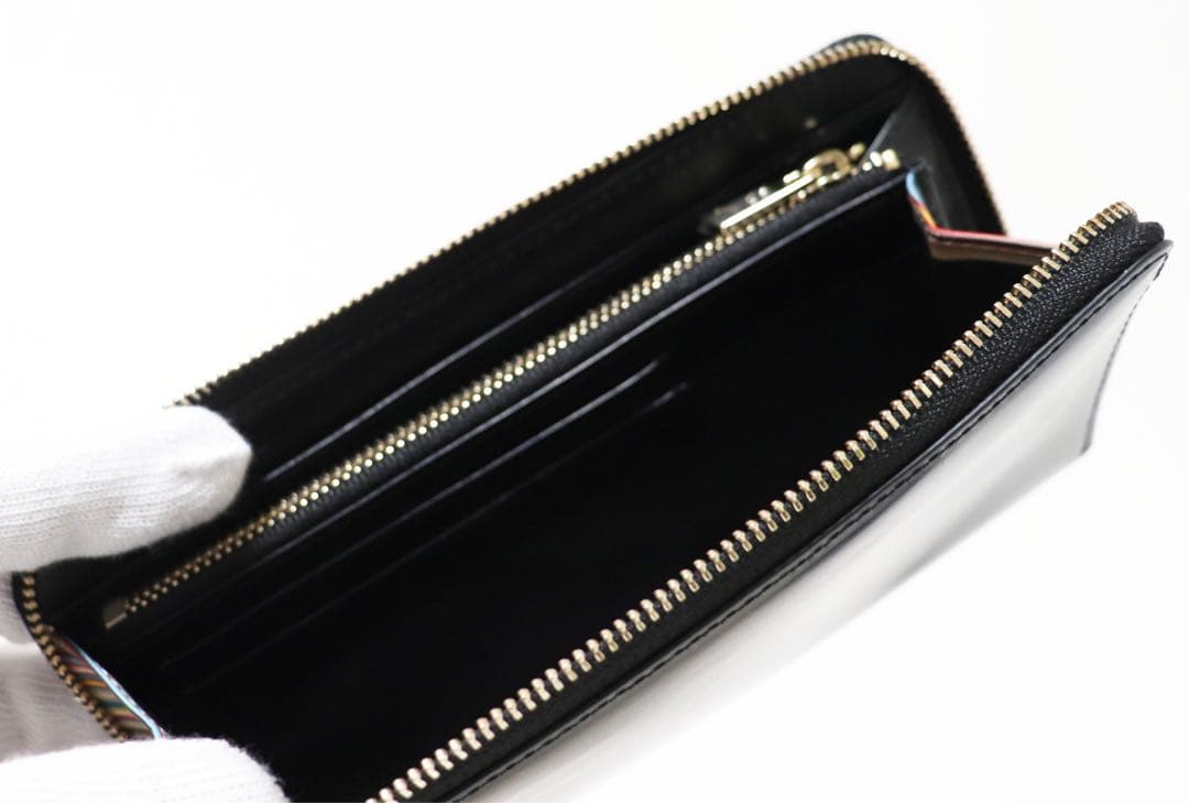 《ポールスミス》新品 ストライプ シャイニーレザー ラウンドファスナー式長財布