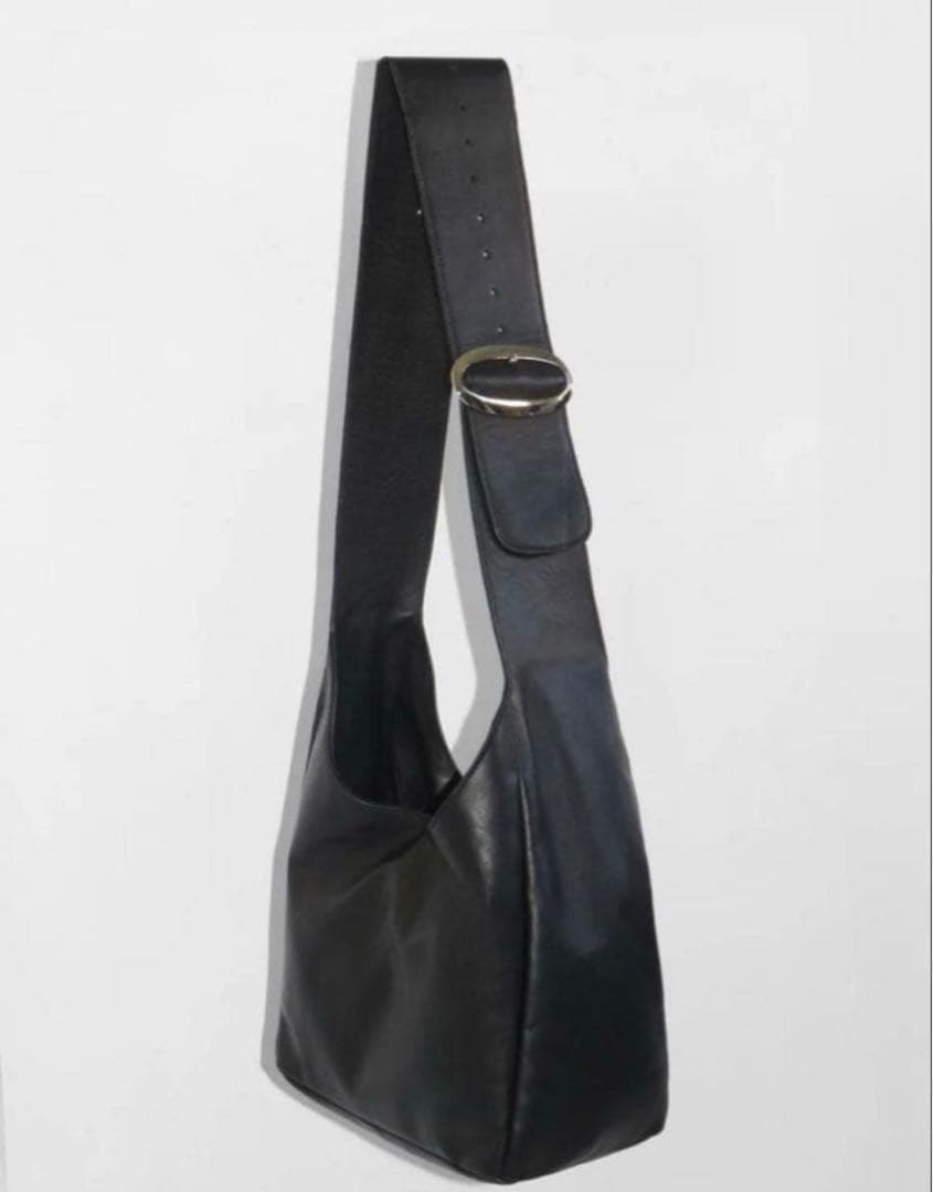 バッグ Paloma wool square tea bag leather black Paloma Wool Square Teabag - Black | Garmentory