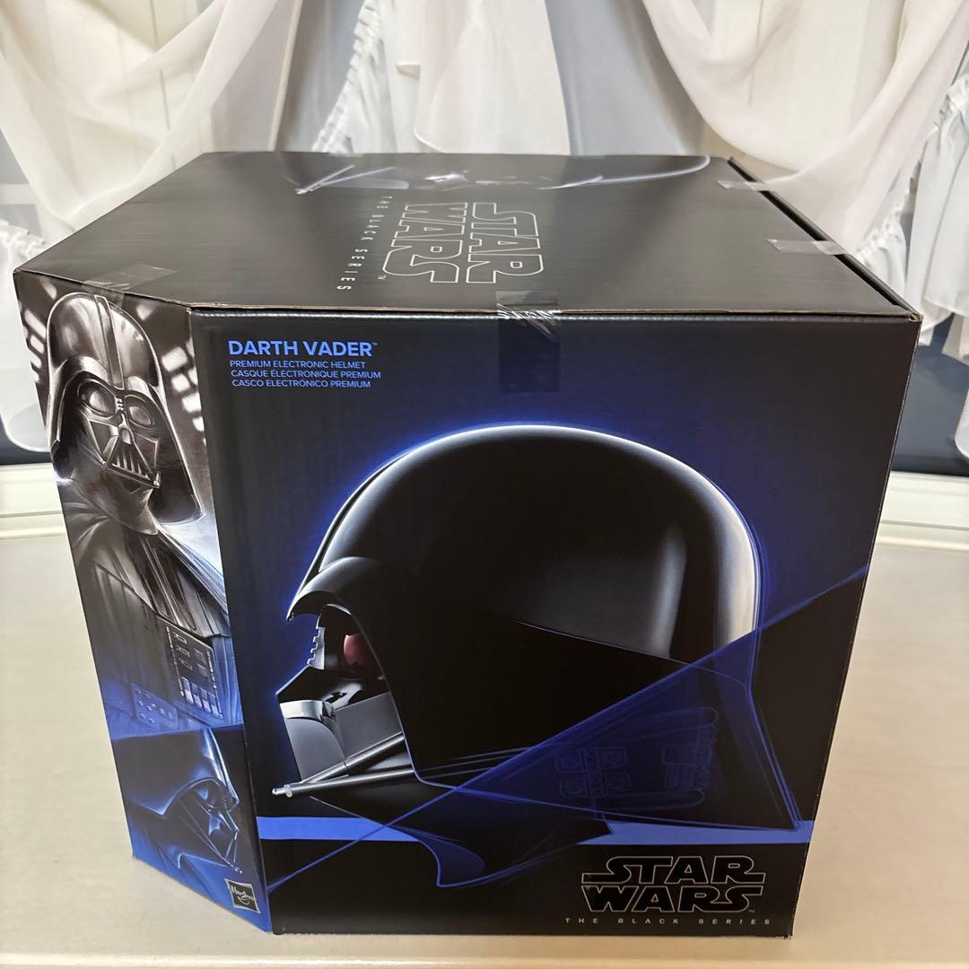新品 未開封（HASBRO) ブラックシリーズ ダースベイダー ヘルメット