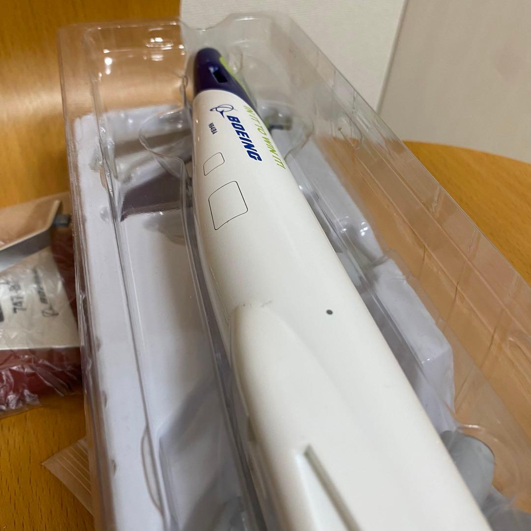 ボーイング747-8F スケール1/200 シアトルシーホークス