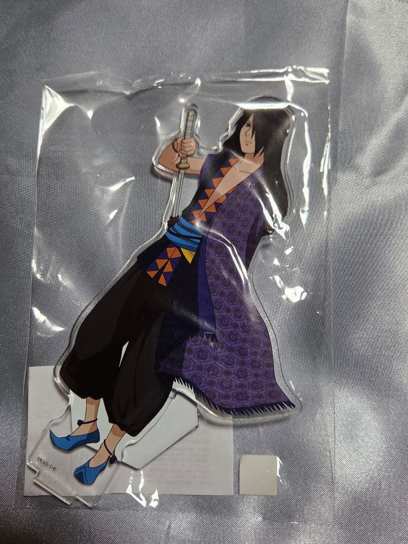 NARUTO　BORUTO　アクリルスタンド　サスケ　サクラ　イタチ