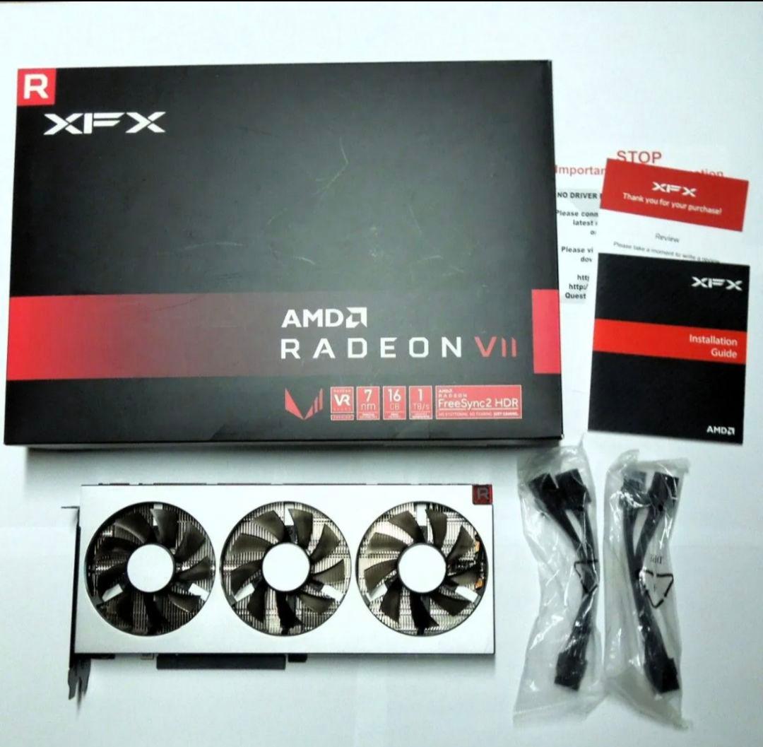 XFX Radeon VII グラフィックボード Amazon | XFX AMD Radeon VII 16GB HBM2、1750 MHz ブースト、1801 MHz