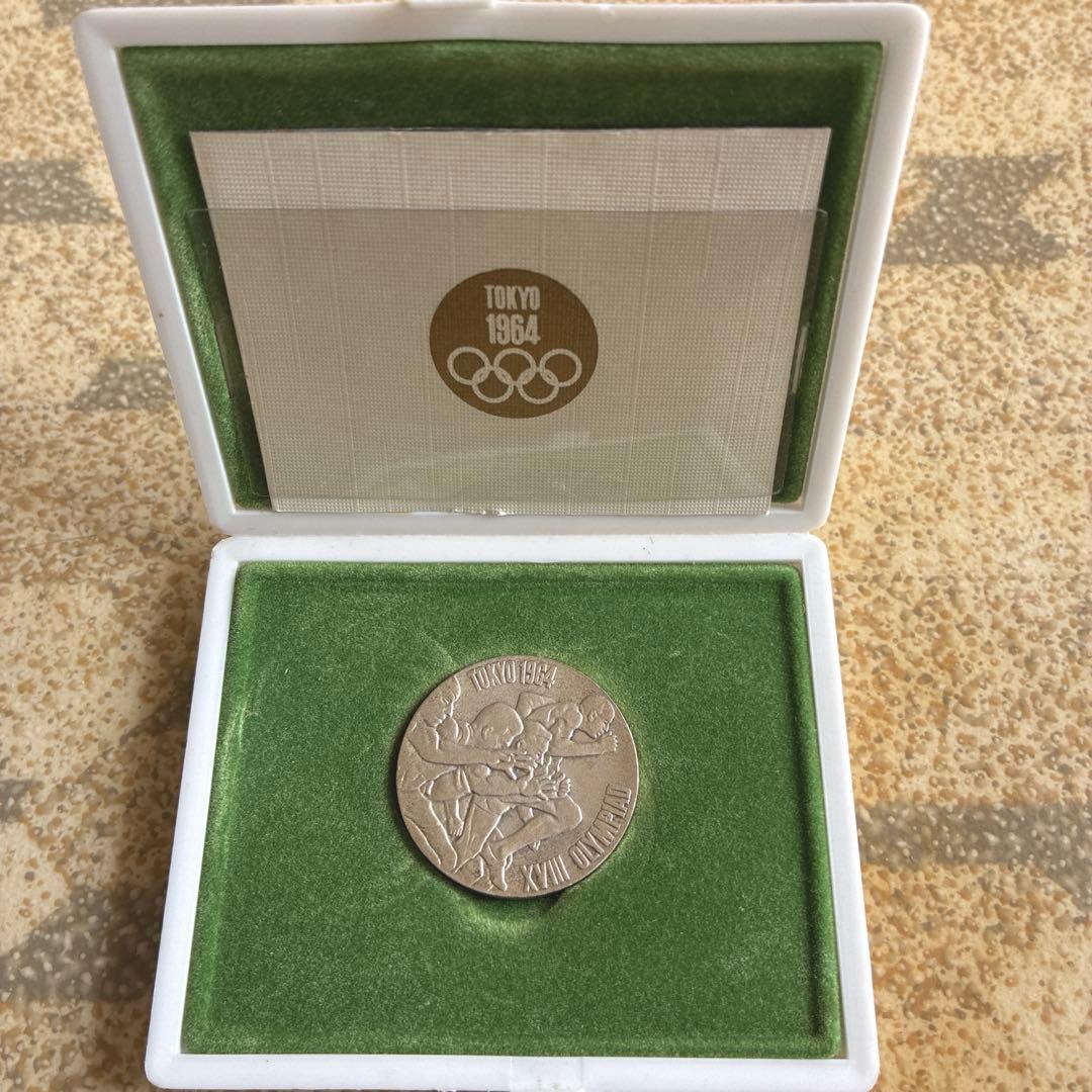 1964年東京オリンピック記念銀メダル - メルカリ