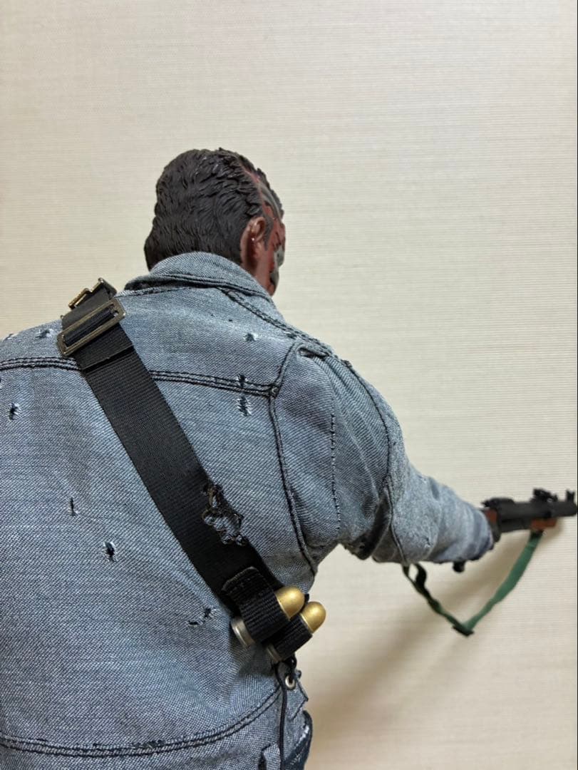 エンターベイ ターミネーター フィギュア 1/4 バトルダメージ版 t800