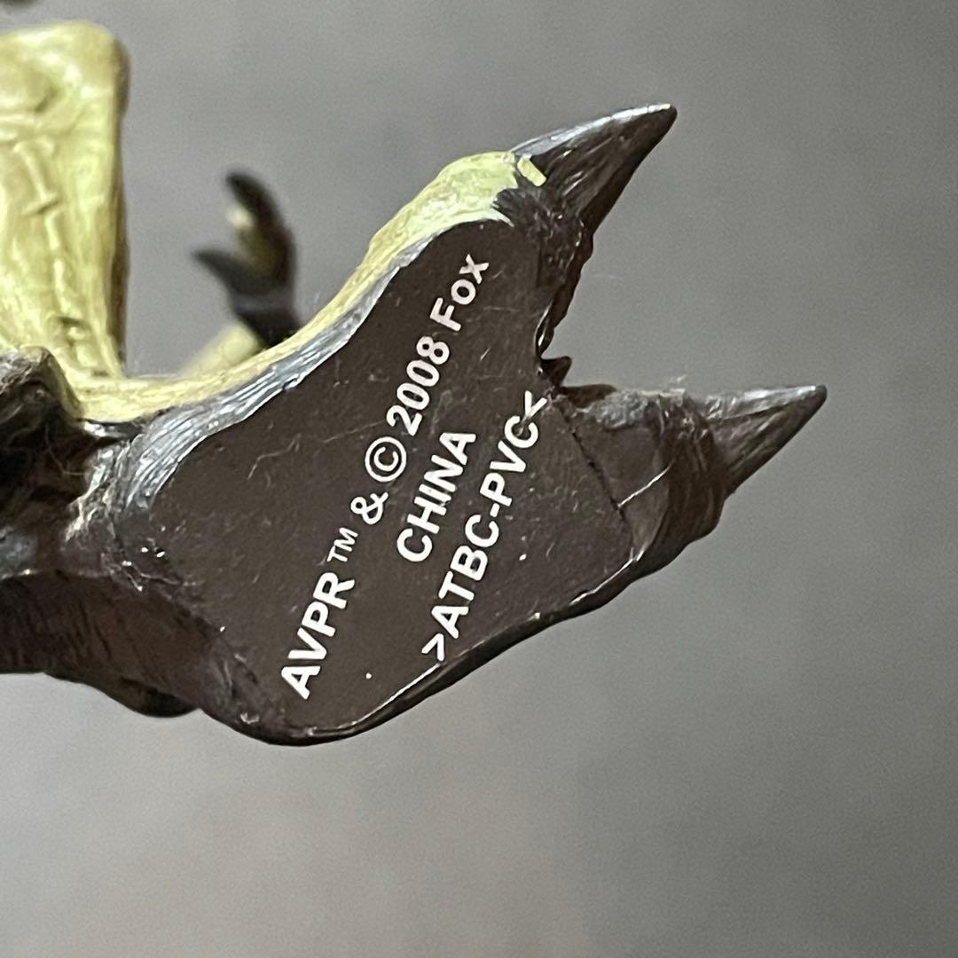 マクファーレントイズ　12インチ　グリッドエイリアン　フリュー　プレデリアン