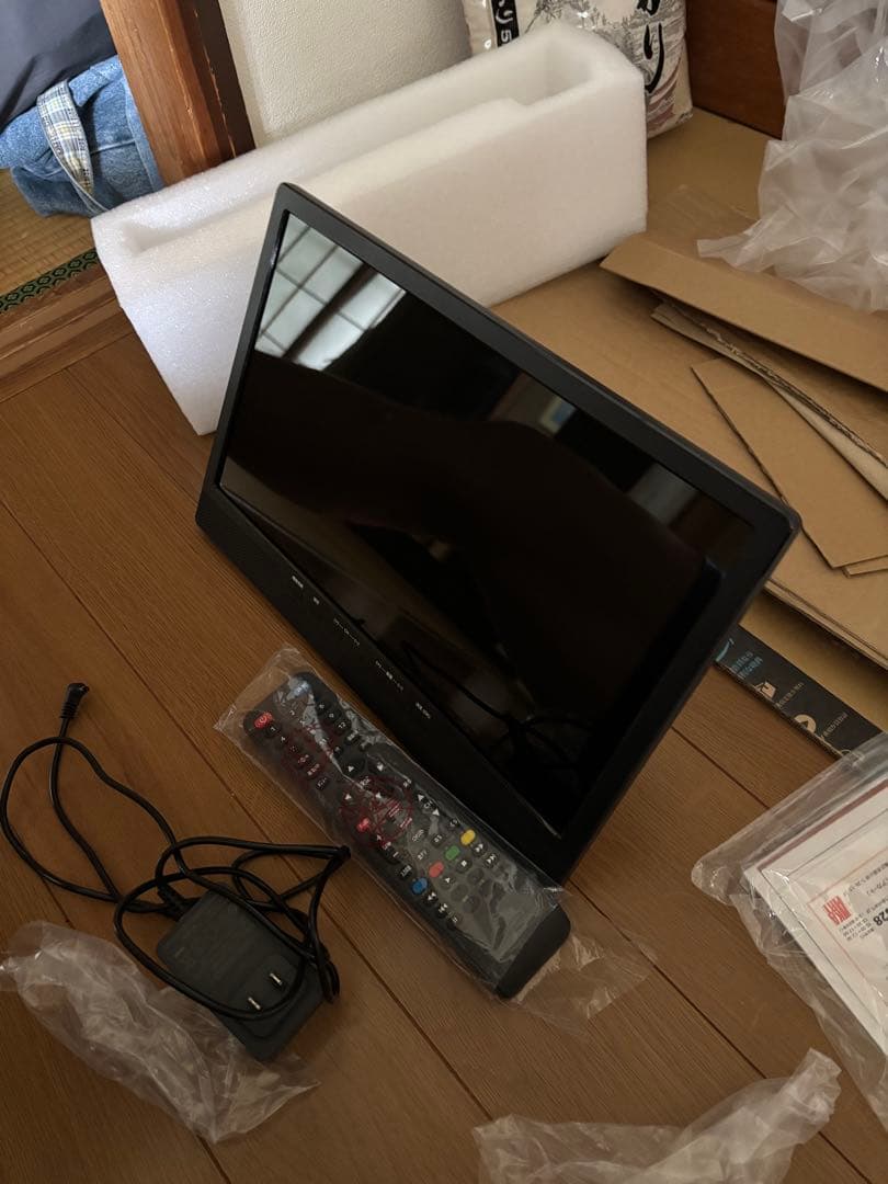 ポータブルテレビ 本体 リモコン付き 楽天市場】ポータブルテレビ 15.6インチ ポータブル テレビ 車載可能