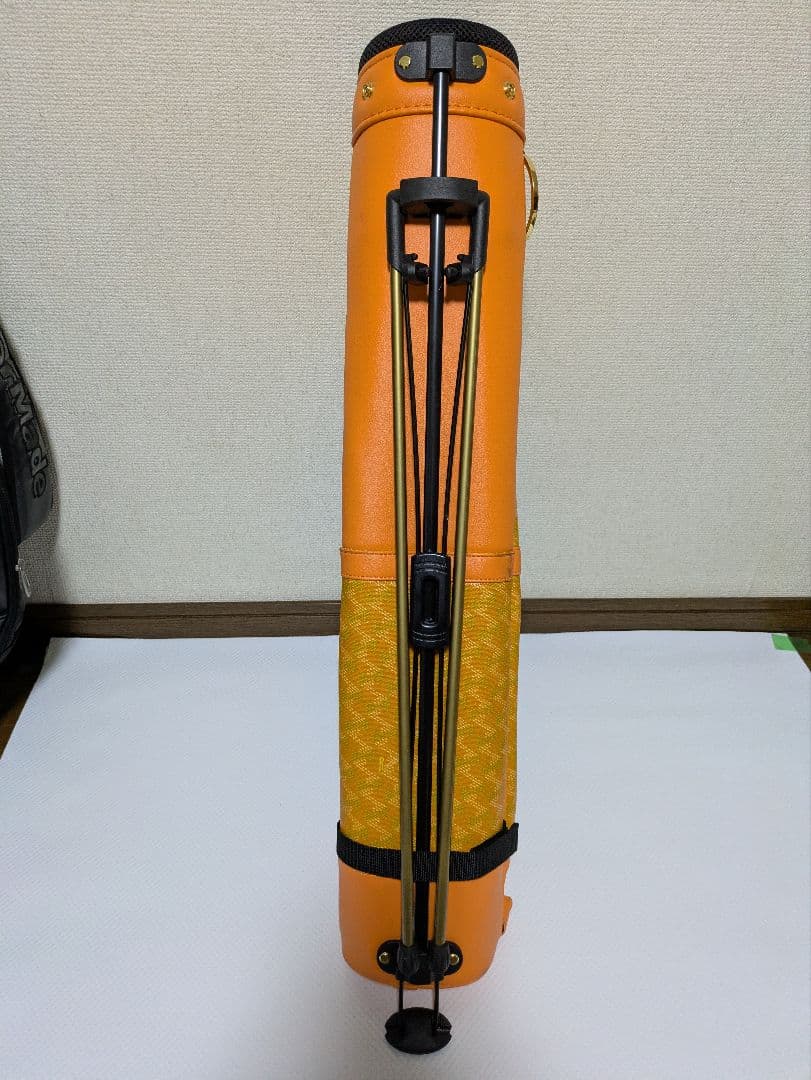 レザレクション クラブケース サイン入り - メルカリ