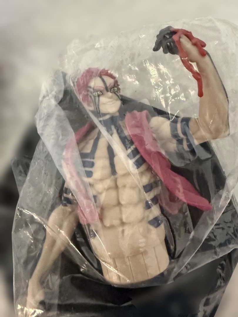 鬼滅の刃　猗窩座　ガレージキット　フィギュア