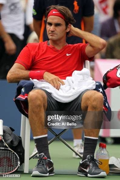 ナイキ テニス フェデラー リストバンド Yahoo!オークション - 大人気 ナイキ リストバンド灰色 野球 テニス 大