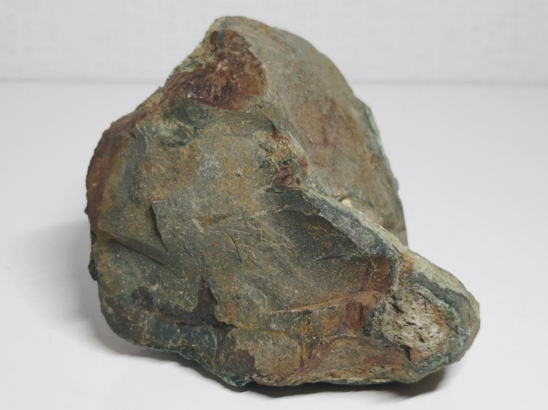 出雲石 869g 碧玉 瑪瑙 原石 鑑賞石 自然石 誕生石 鉱物 鉱石 水石