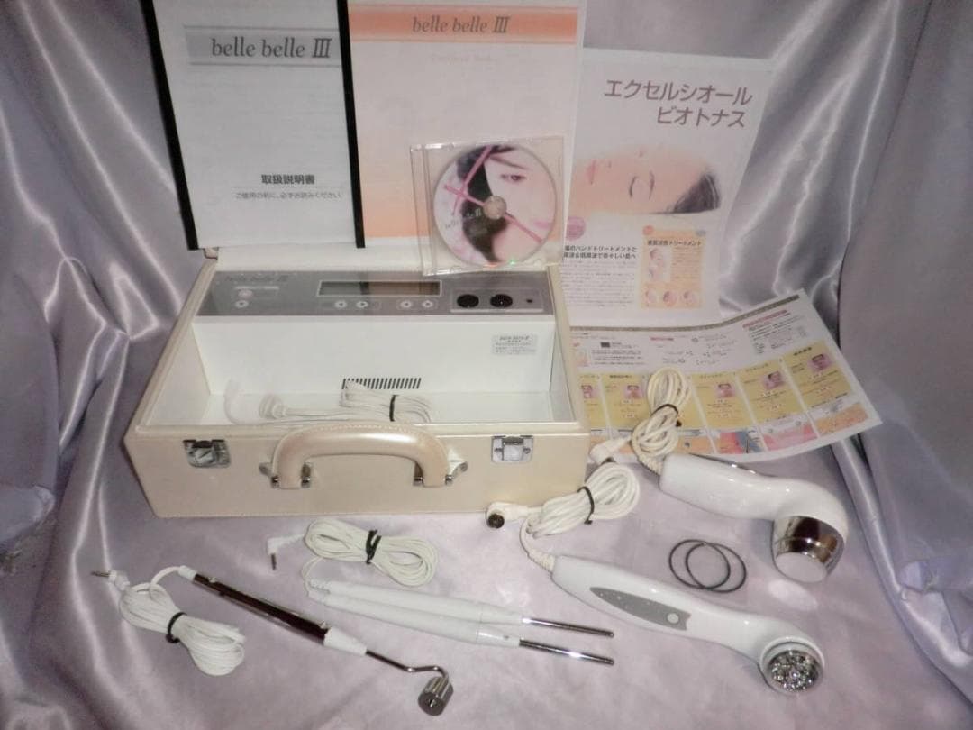 たかの友梨 belle belle ベルベルIII ■39万円6種類の機能 たかの友梨美顔ベルベル3正規品、定価40万円、正常確認済み - メルカリ