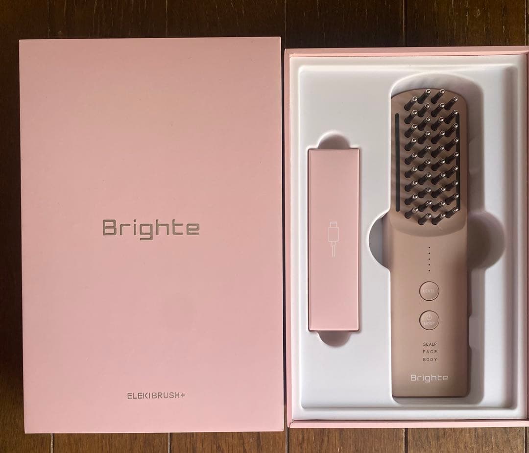 新品☆ブライトブラシ型美顔器(ピンク)Brighte ELEKI BRUSH+ Aiロボティクスのブラシ型美顔器「ELEKI BRUSH＋」に新色ピンクが登場