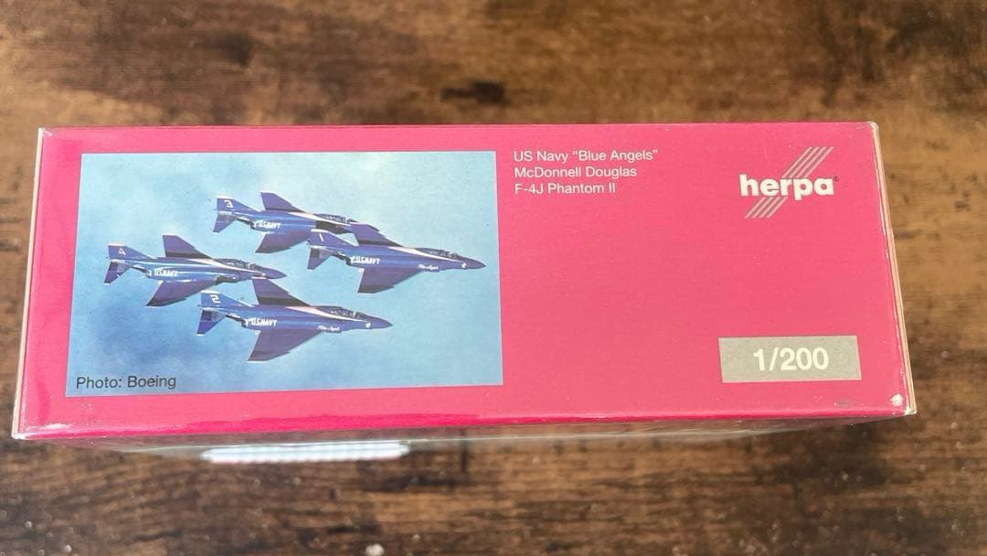 F-4Jファントム アメリカ海軍 デモチーム 「ブルーエンジェルス」 4番