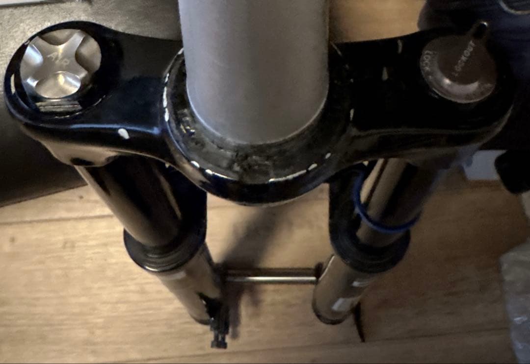 エンデューロ、トレイル向き34ミリサス/ サンツアー アイオン ノン