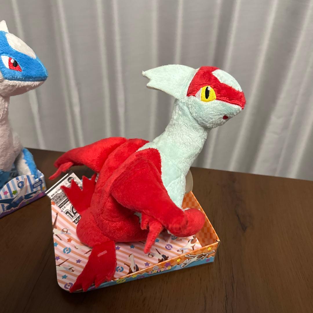 タカラトミー製　ラティオス ラティアス ぬいぐるみ