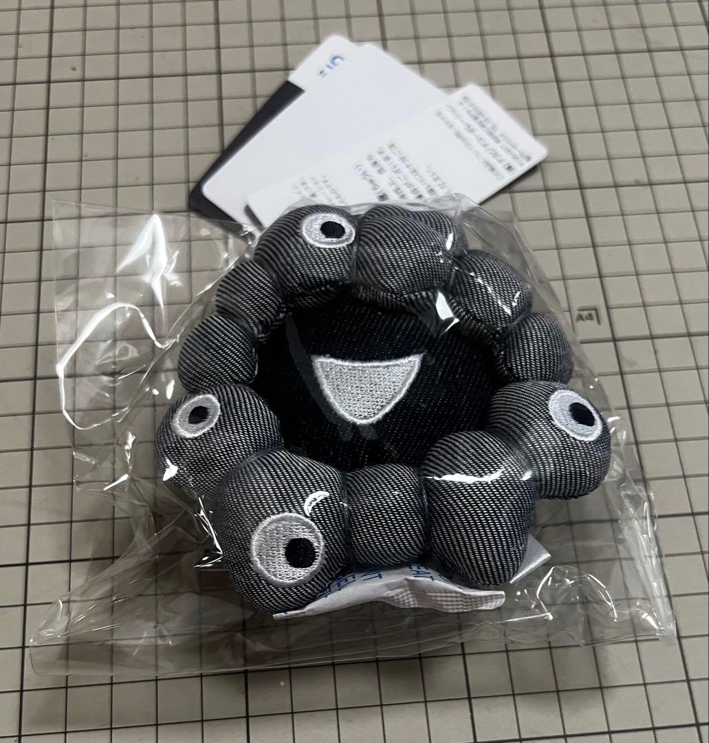 未開封品】万博 ミャクミャクEDWIN マスコット フェイス カラビナ