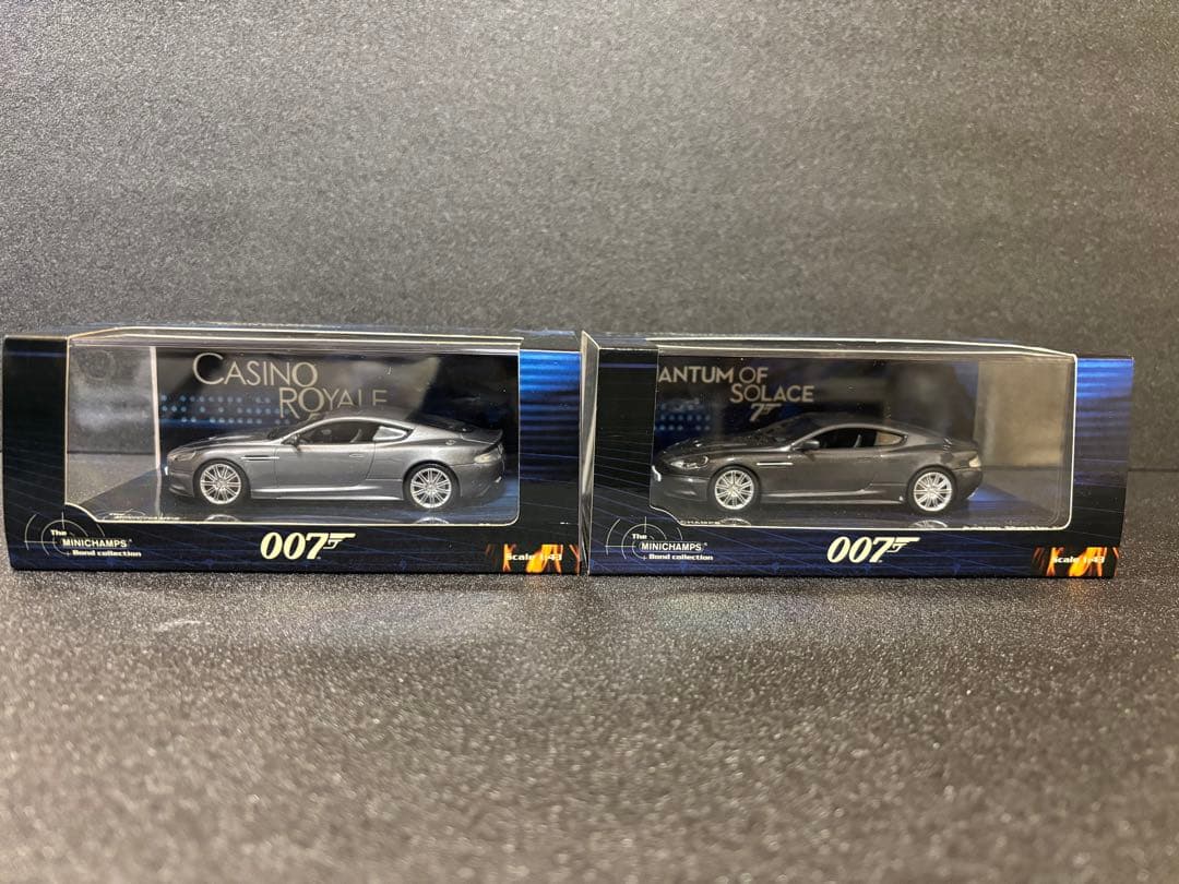 ミニチャンプス　007 カジノロワイヤル & 慰めの報酬 ミニカーセット Amazon.co.jp: 007 カジノ・ロワイヤル、慰めの報酬、スカイフォール