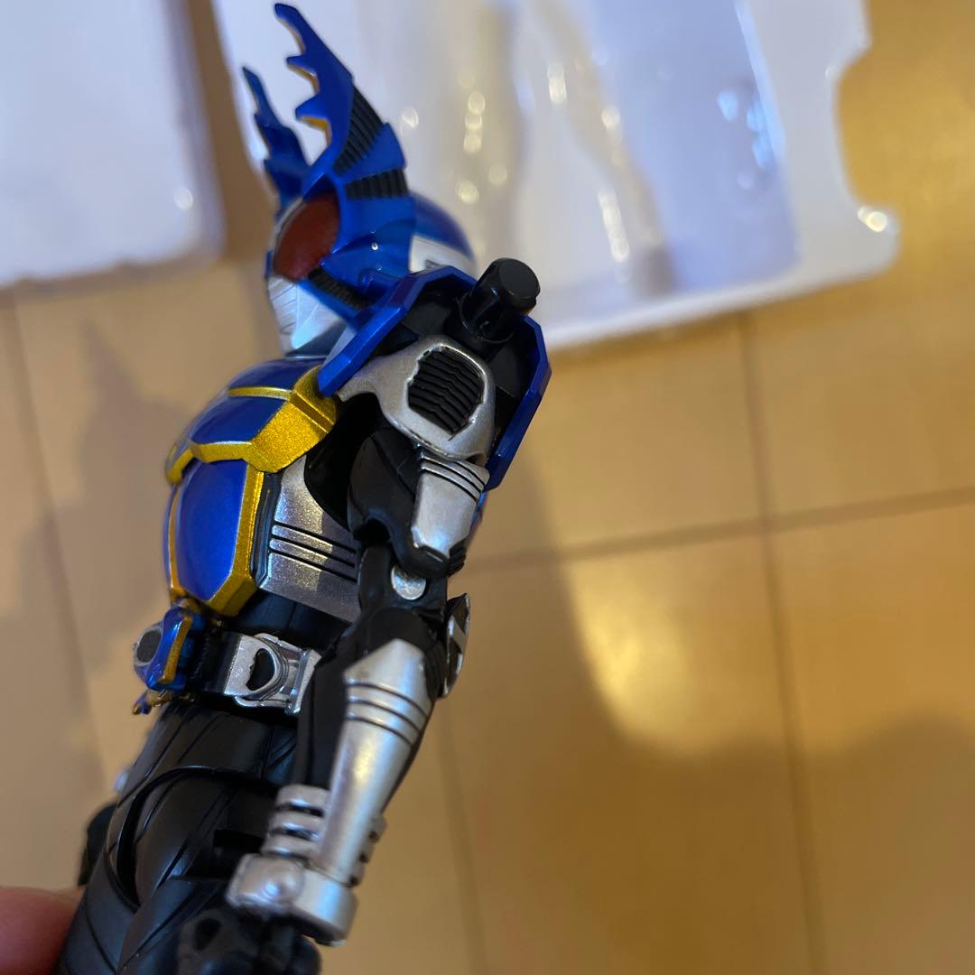 訳あり　S.H.Figuarts 仮面ライダーガタック　ライダーフォーム