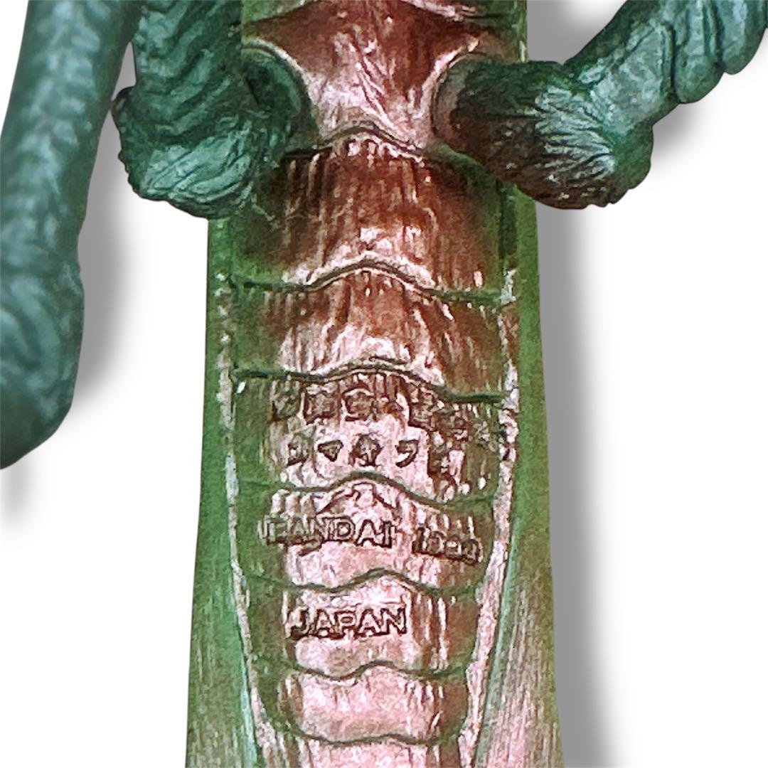 バンダイ　カマキラス　ゴジラシリーズ1993