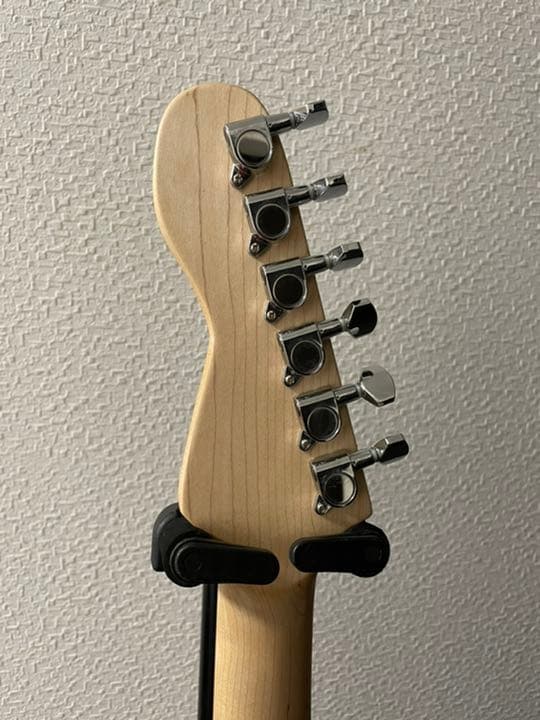 ハンドメイドギター　ストラトキャスタータイプ　レッド