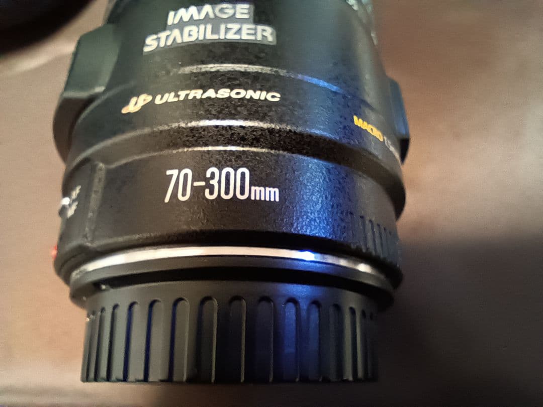 【美品】キャノン Canon EF70-300mmF/4-5.6 IS USM