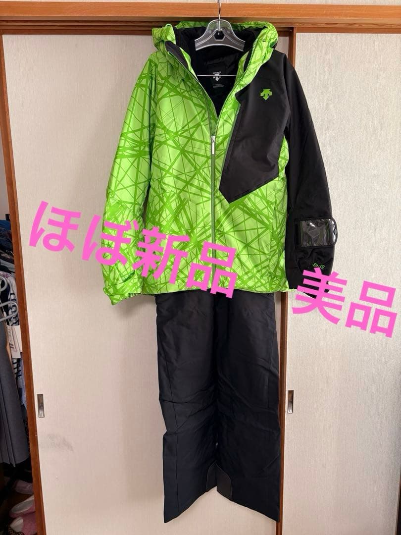 DESCENTE スキーウェア上下セット　Lサイズ DESCENTE（デサント） ジュニアスキーウェア 上下セットDWJUJH91(2023