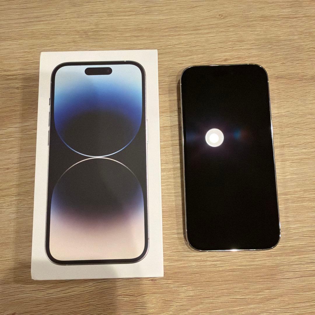 Apple iPhone 14 Pro シルバー 本体 - メルカリ