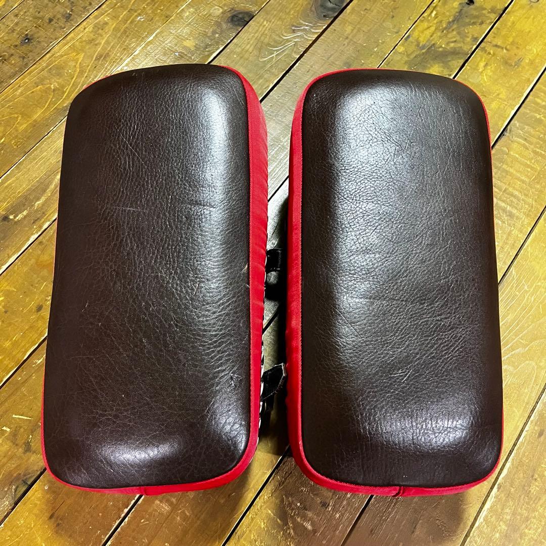 仲 俊光(NFG )様専用 格闘技トレーニングセット グローブ レガース