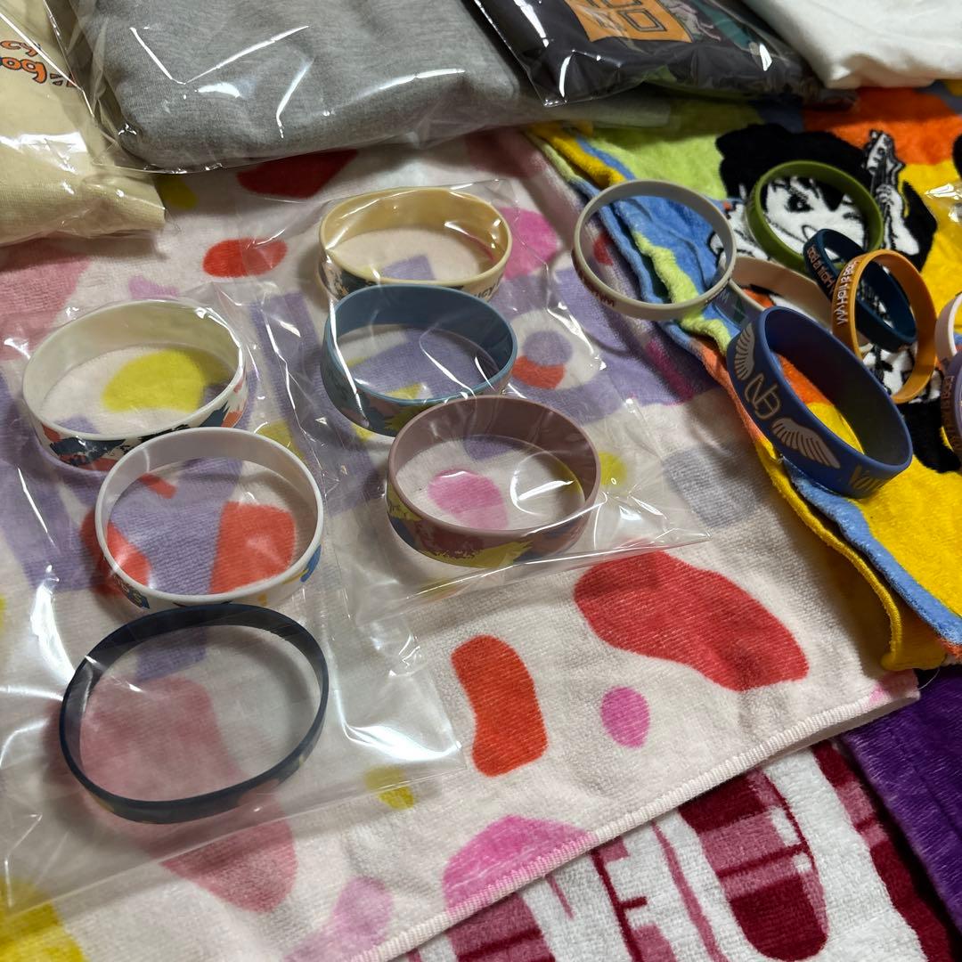 ゆ*様 邦ロックバンドTシャツ　タオル　ラバーバンド 未使用マイヘア靴下