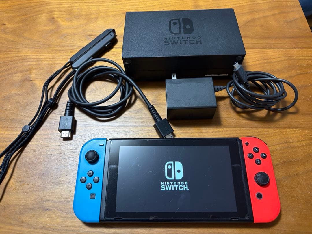 Nintendo Switch 本体 青/赤 ACアダプター付き　美品 Nintendo Switch 青/赤 本体 ACアダプター付き - メルカリ