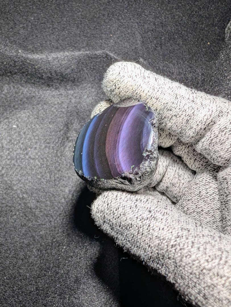 研磨品】十勝石玲瓏 北海道産レインボーオブシディアン 十勝石 玲瓏石