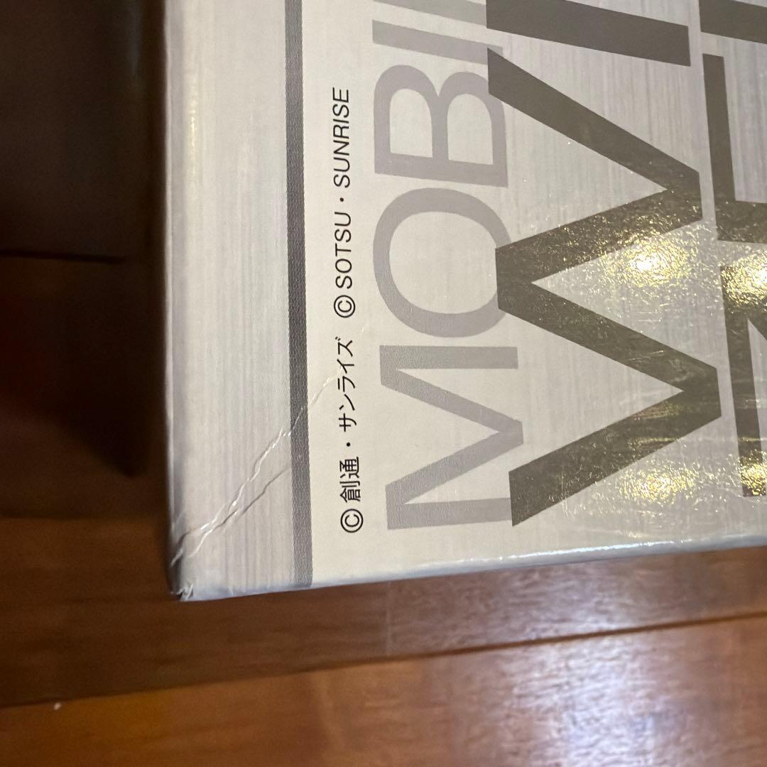 MG ウイングガンダム ゼロ　チタニウムフィニッシュ　未組み立て