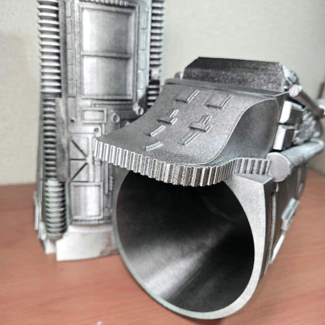 実物大　プレデター　リストブレイドガントレット　レプリカ　エイリアン