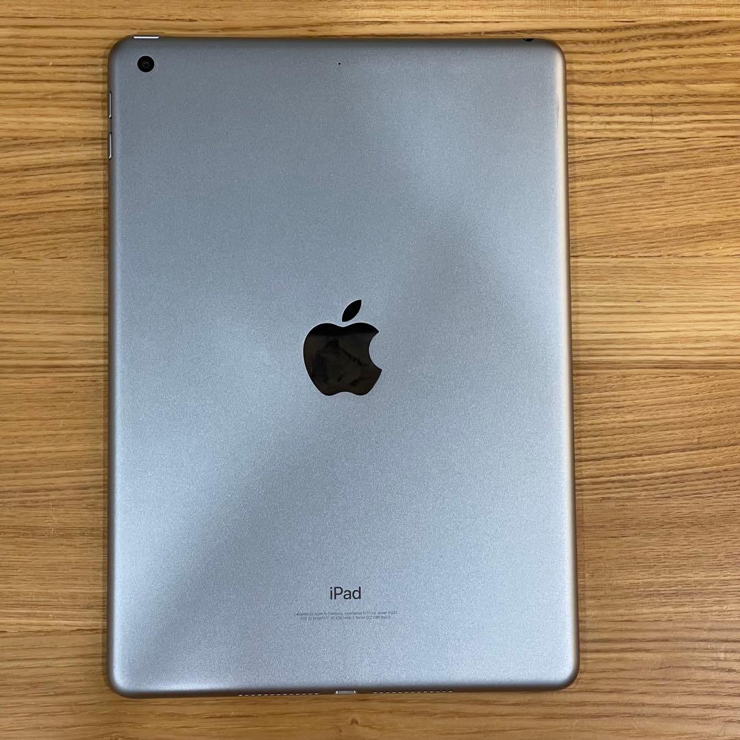 iPad シルバー A1822 第5世代　32GB wi-fiモデル 第5世代】iPad2017 Wi-Fi 32GB シルバー MP2G2J/A A1822|中古