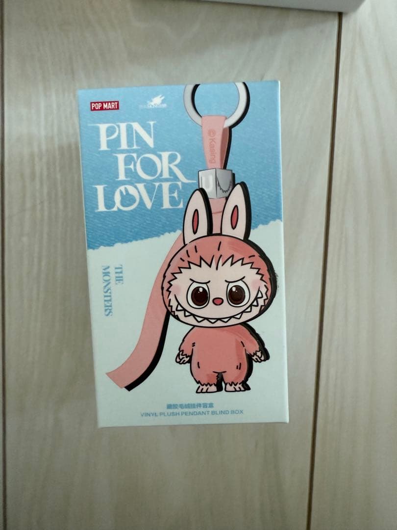 正規品　ラブブ　Labubuらぶぶ